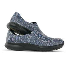 Load image into Gallery viewer, Grip&comfy Non Slip Shoes for Women - Printed Medical Health Care Workers Slip on - Comfortable Waterproof Walking Clogs