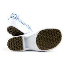 Load image into Gallery viewer, Sticky Professional Shoes for Women Printed - Hospital Icons