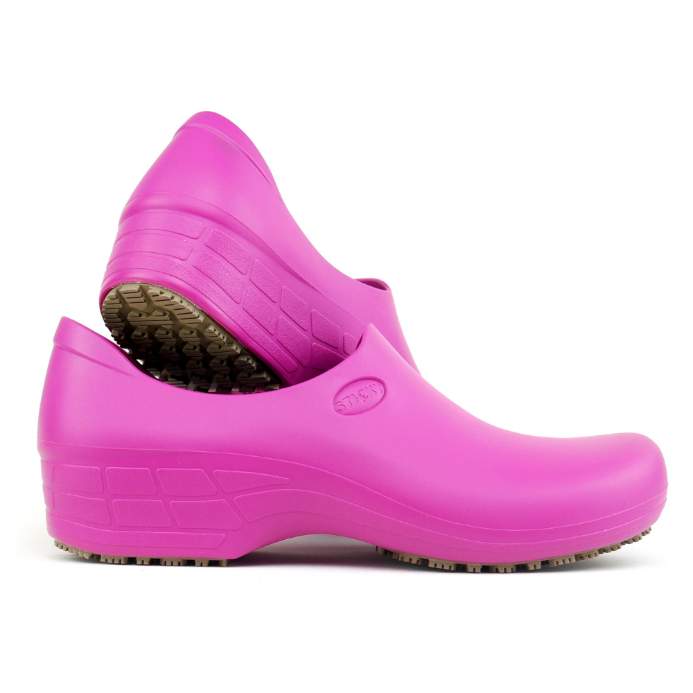 Sticky Work Shoes for Women - Waterproof Non-Slip Outsole â STICKY - Non-slip Professional Shoes